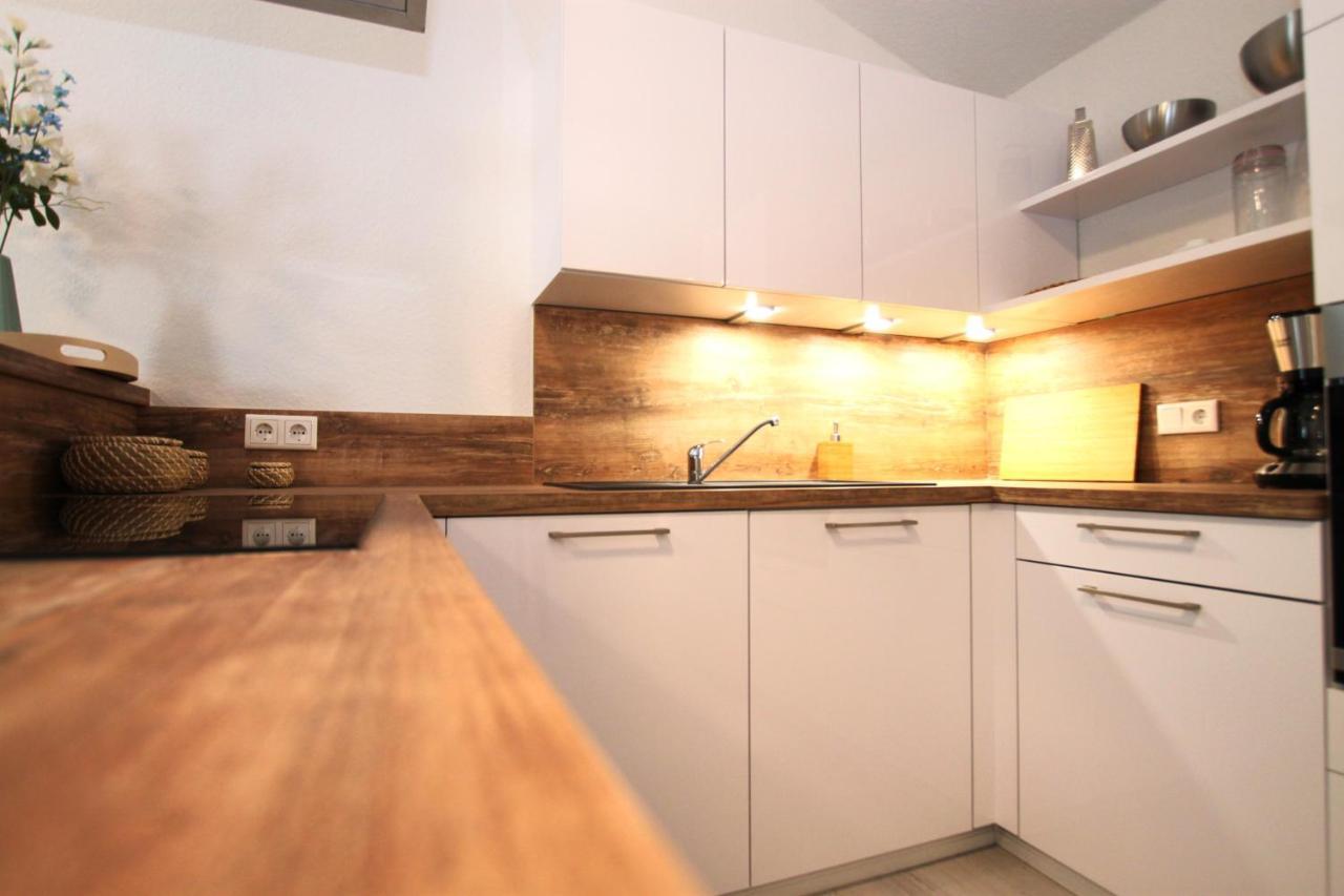 Apartment Meerzeit Mit Terrasse Husum  Kültér fotó