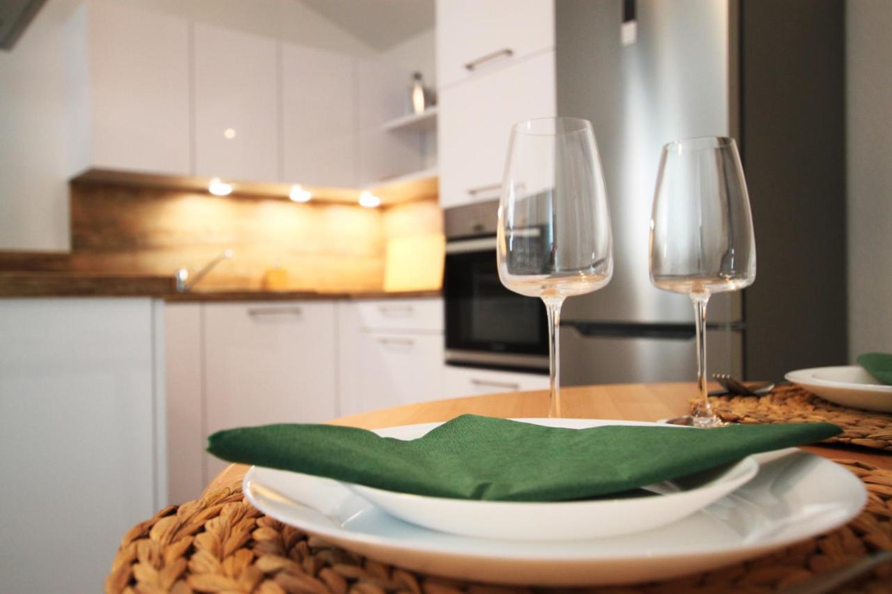 Apartment Meerzeit Mit Terrasse Husum  Kültér fotó